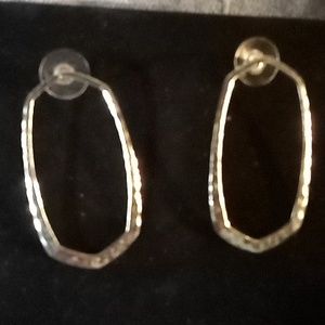 Kendra Scott earings